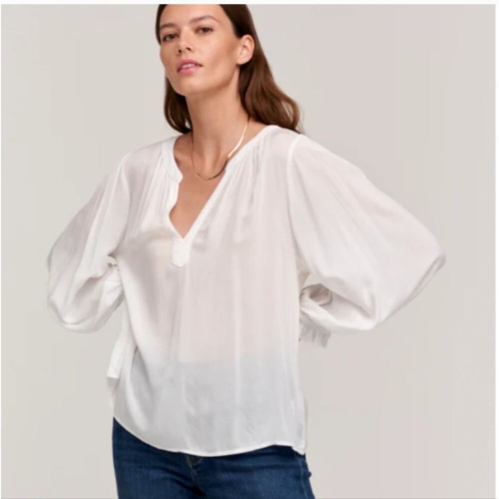 Velvet by Graham + Spencer Top